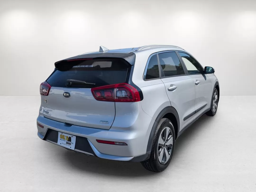 2018 /Charcoal Kia Niro EX (KNDCC3LC2J5) with an Other engine, located at 3959 U.S. 80 W, Phenix City, AL, 36870, (334) 297-4885, 32.469296, -85.135185 - **Embrace Adventure and Efficiency with the 2018 Kia Niro EX at Gils Auto!**<br /> <br /> If you're searching for the perfect balance between efficiency and practicality, look no further than the 2018 Kia Niro EX, available now at Gils Auto in Phenix City, AL. This hybrid SUV is not just a vehicle; - Photo#5