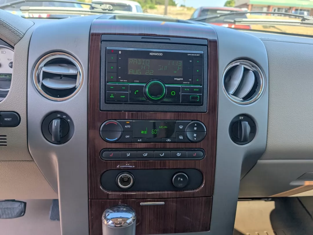 2007 Ford F-150 photo 13