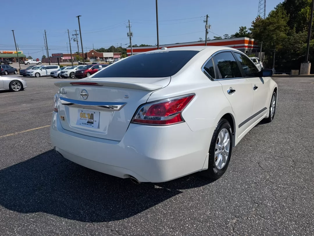 2015 /Beige Nissan Altima 2.5 S (1N4AL3AP1FC) with an Other engine, located at 3959 U.S. 80 W, Phenix City, AL, 36870, (334) 297-4885, 32.469296, -85.135185 - 2015 Nissan Altima 2.5 S - Photo#4