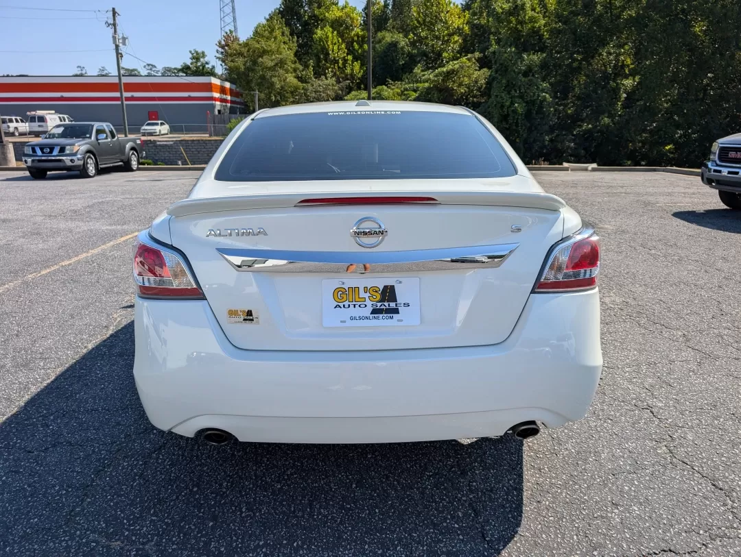 2015 /Beige Nissan Altima 2.5 S (1N4AL3AP1FC) with an Other engine, located at 3959 U.S. 80 W, Phenix City, AL, 36870, (334) 297-4885, 32.469296, -85.135185 - 2015 Nissan Altima 2.5 S - Photo#5