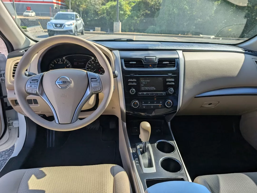 2015 /Beige Nissan Altima 2.5 S (1N4AL3AP1FC) with an Other engine, located at 3959 U.S. 80 W, Phenix City, AL, 36870, (334) 297-4885, 32.469296, -85.135185 - 2015 Nissan Altima 2.5 S - Photo#11