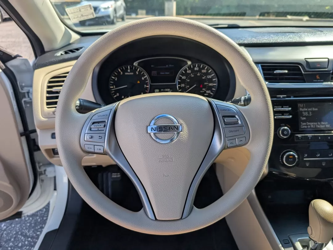 2015 /Beige Nissan Altima 2.5 S (1N4AL3AP1FC) with an Other engine, located at 3959 U.S. 80 W, Phenix City, AL, 36870, (334) 297-4885, 32.469296, -85.135185 - 2015 Nissan Altima 2.5 S - Photo#15