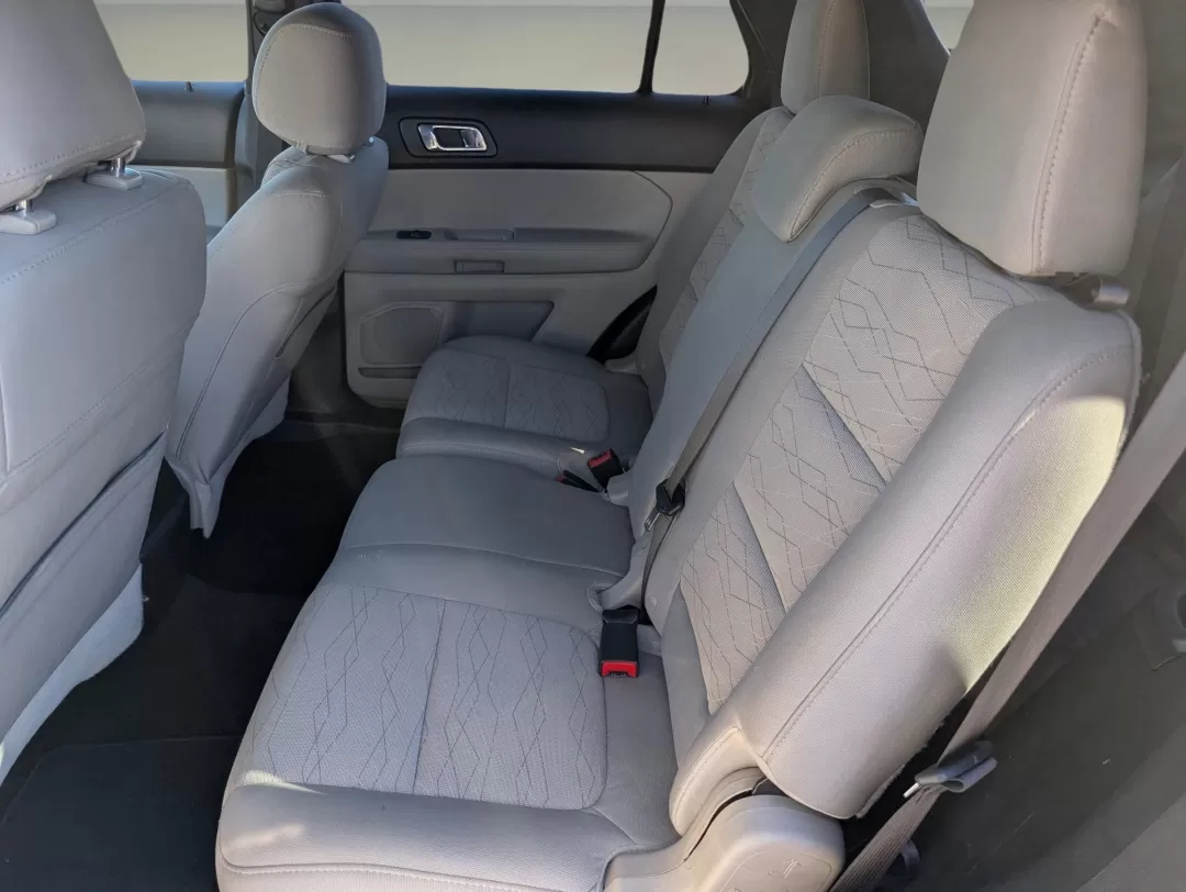 2014 Ford Explorer Base (1FM5K8B84EG) with an Other engine, located at 5115 14th Ave., Columbus, GA, 31904, (706) 323-0345, 32.511494, -84.971046 - **Explore New Adventures with the 2014 Ford Explorer at Gils Auto in Phenix City, AL!**<br /> <br /> Are you ready to elevate your family outings, weekend road trips, or daily commutes? The 2014 Ford Explorer combines versatility, comfort, and reliability, making it an ideal choice for those seeking - Photo#13