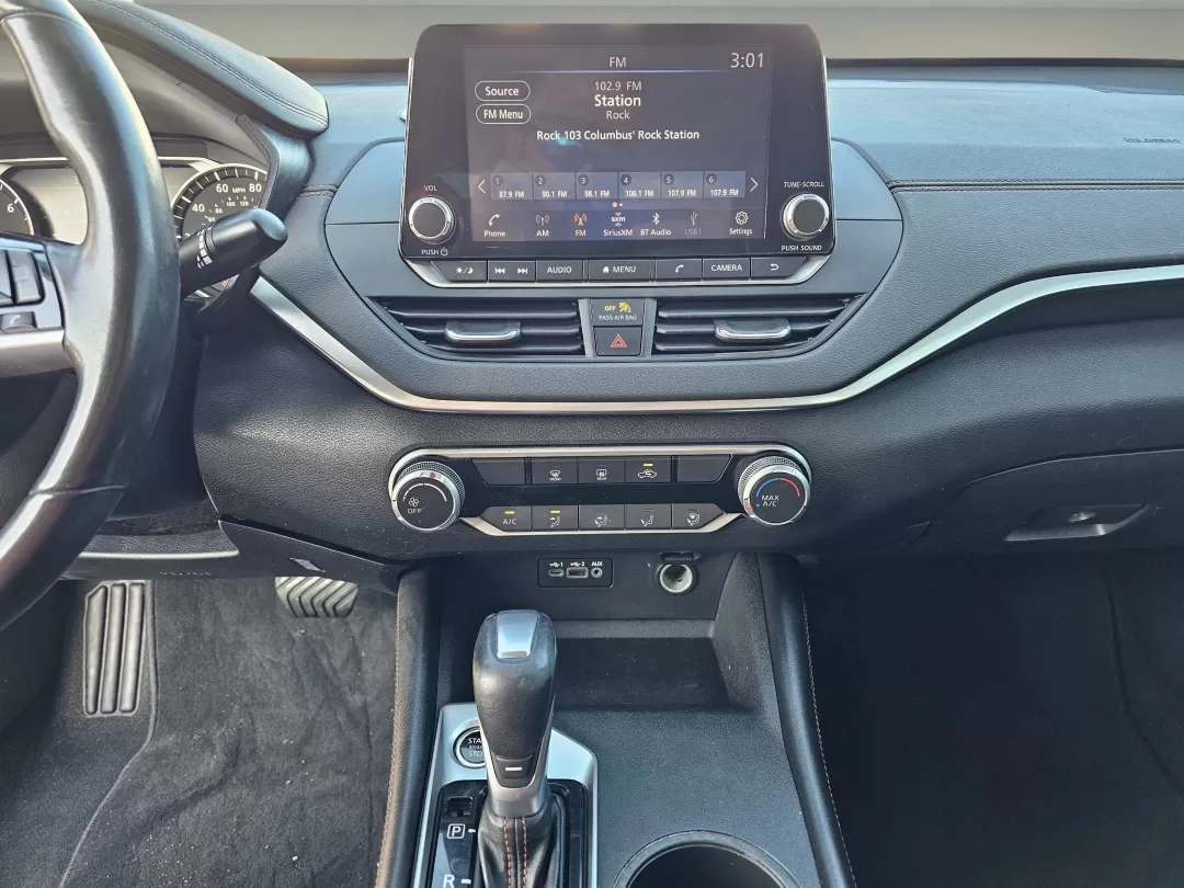 2021 /Sport Nissan Altima 2.5 SR (1N4BL4CV1MN) with an Other engine, located at 7000 Northlake Connector, Columbus, GA, 31904, (706) 987-8085, 32.524975, -84.978134 - 2021 Nissan Altima 2.5 SR - Photo#11