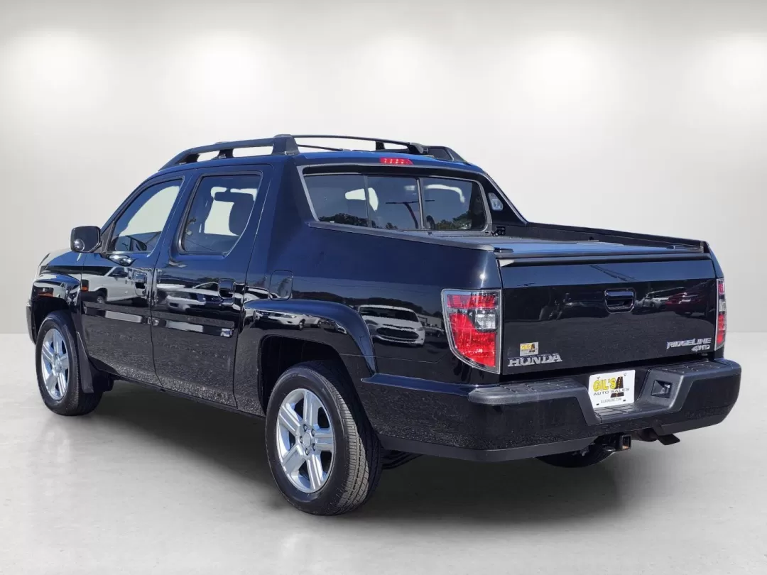 2012 Honda Ridgeline RTL (5FPYK1F56CB) with an Other engine, located at 3959 U.S. 80 W, Phenix City, AL, 36870, (334) 297-4885, 32.469296, -85.135185 - **Unleash Your Adventure with the 2012 Honda Ridgeline RTL Perfect for Every Journey!**<br /> <br /> Are you ready to take your weekend adventures to the next level or seamlessly manage your daily commute? Look no further than Gils Auto in Phenix City, AL! Our 2012 Honda Ridgeline RTL is the ultima - Photo#7