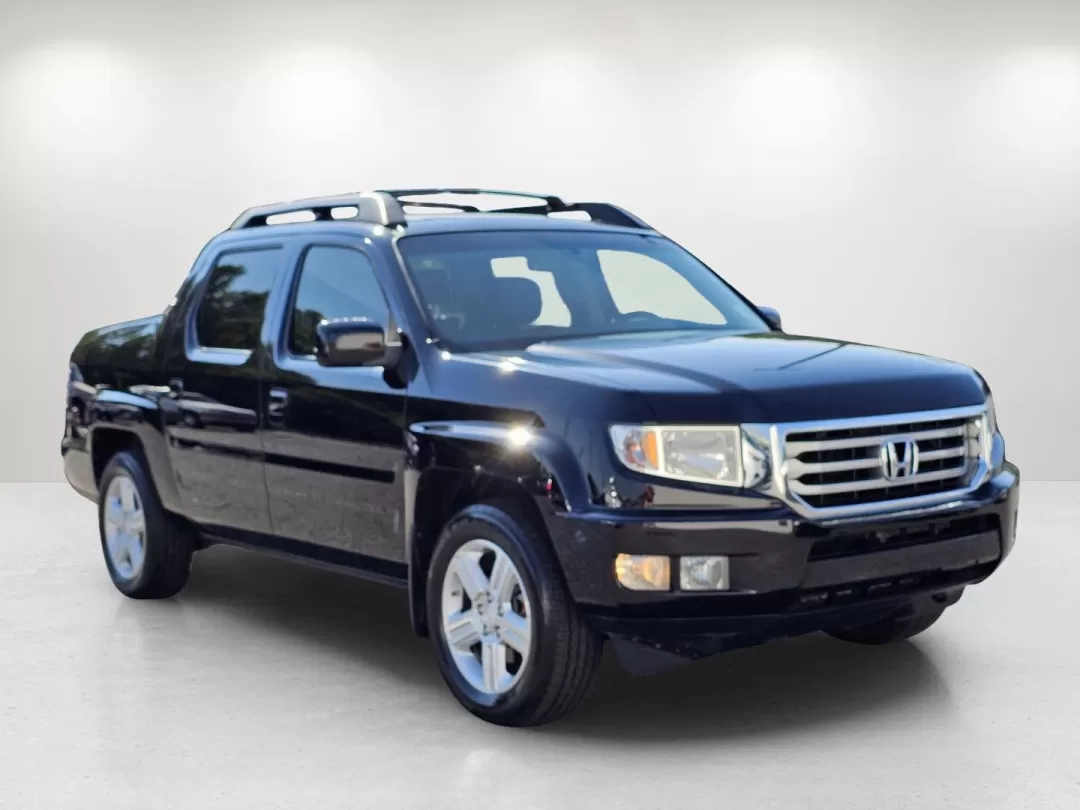 2012 Honda Ridgeline RTL (5FPYK1F56CB) with an Other engine, located at 804 22nd Ave, Phenix City, AL, 36870, (334) 297-1860, 32.484749, -85.024475 - **Unleash Your Adventure with the 2012 Honda Ridgeline RTL Perfect for Every Journey!**<br /> <br /> Are you ready to take your weekend adventures to the next level or seamlessly manage your daily commute? Look no further than Gils Auto in Phenix City, AL! Our 2012 Honda Ridgeline RTL is the ultima - Photo#2