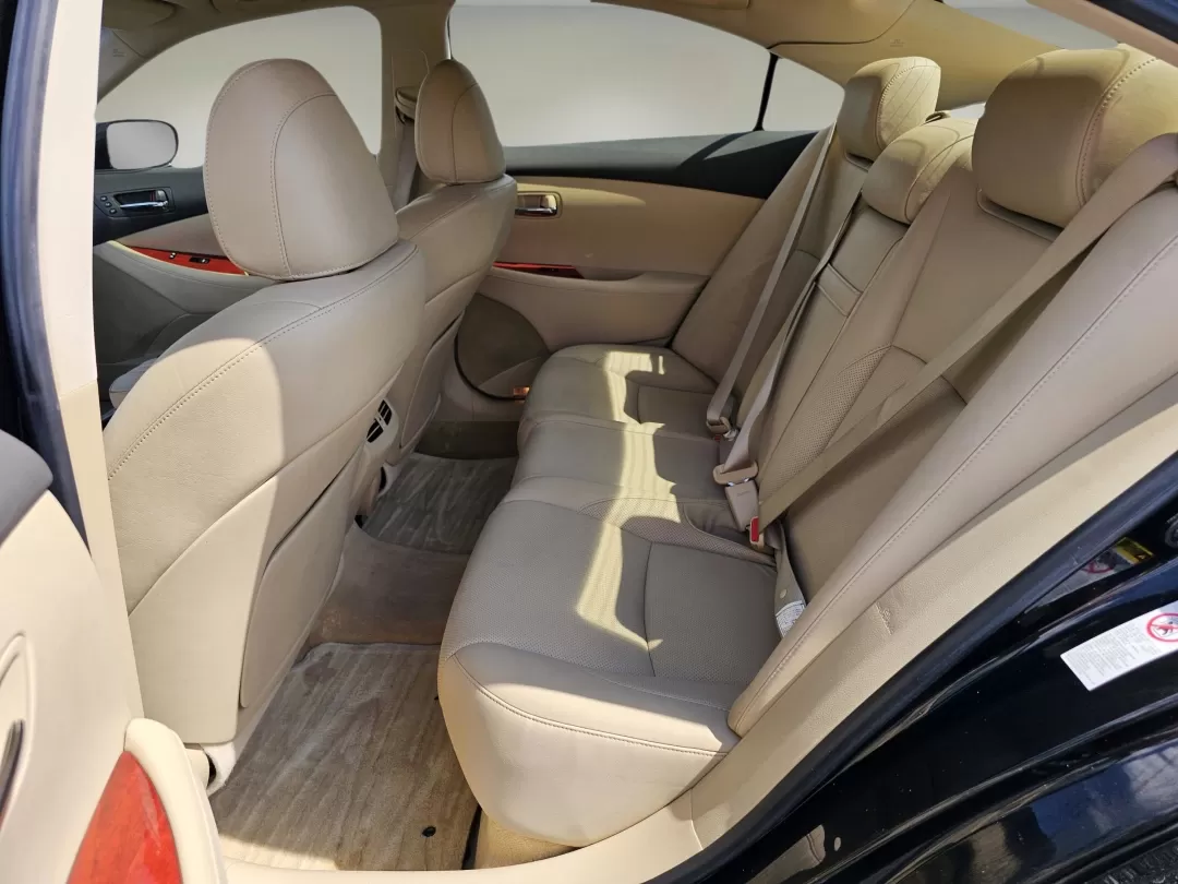 2008 Lexus ES 350 (JTHBJ46GX82) with an Other engine, located at 3959 U.S. 80 W, Phenix City, AL, 36870, (334) 297-4885, 32.469296, -85.135185 - **Discover Luxurious Comfort and Reliability with the 2008 Lexus ES 350 at Gils Auto!**<br /> <br /> Are you searching for the perfect vehicle that combines luxury, reliability, and affordability? Look no further than the 2008 Lexus ES 350 available at Gils Auto in Phenix City, AL! This elegant seda - Photo#15