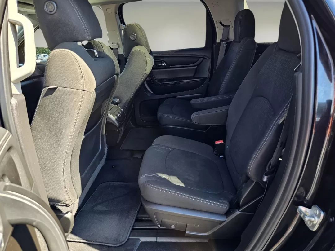 2015 Gmc Acadia SLE photo 15