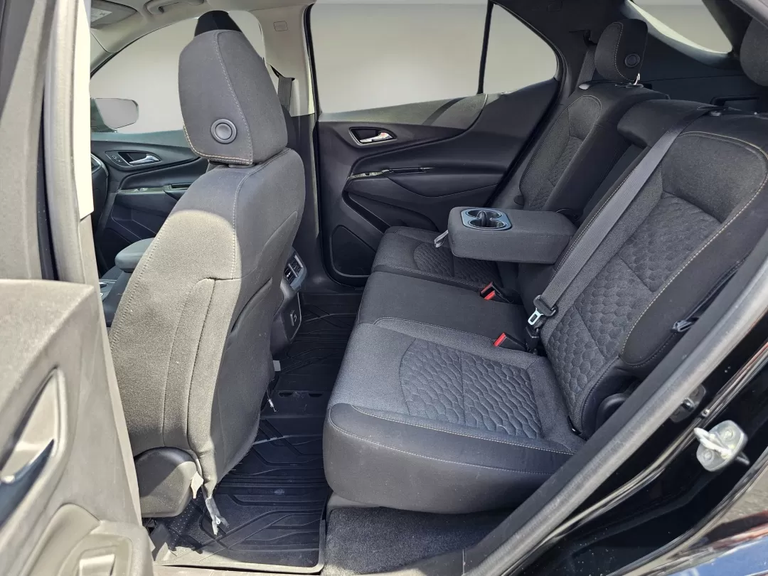 2020 /Jet Black Chevrolet Equinox LT (3GNAXJEV9LL) with an Other engine, located at 3959 U.S. 80 W, Phenix City, AL, 36870, (334) 297-4885, 32.469296, -85.135185 - **Explore New Adventures with the 2020 Chevrolet Equinox LT: Perfect for Phenix City Families!**<br /> <br /> If you're looking for a versatile SUV that can handle everything from school drop-offs to weekend getaways, look no further than the 2020 Chevrolet Equinox LT available at Gils Auto in Pheni - Photo#15