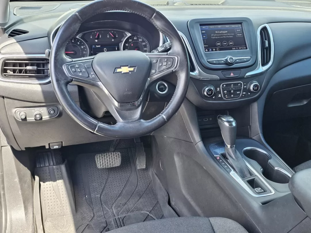 2020 /Jet Black Chevrolet Equinox LT (3GNAXJEV9LL) with an Other engine, located at 3959 U.S. 80 W, Phenix City, AL, 36870, (334) 297-4885, 32.469296, -85.135185 - **Explore New Adventures with the 2020 Chevrolet Equinox LT: Perfect for Phenix City Families!**<br /> <br /> If you're looking for a versatile SUV that can handle everything from school drop-offs to weekend getaways, look no further than the 2020 Chevrolet Equinox LT available at Gils Auto in Pheni - Photo#16
