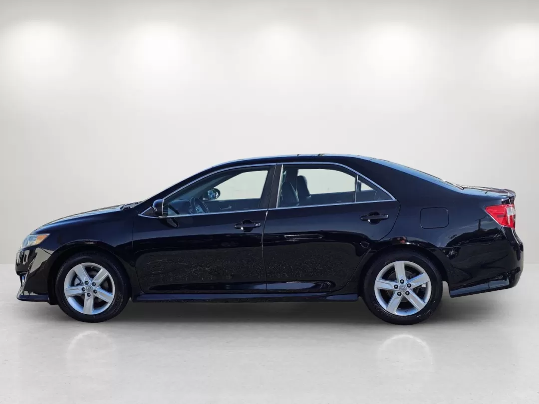 2012 /Black/Ash Toyota Camry SE (4T1BF1FK6CU) with an Other engine, located at 5115 14th Ave., Columbus, GA, 31904, (706) 323-0345, 32.511494, -84.971046 - 2012 Toyota Camry SE - Photo#7