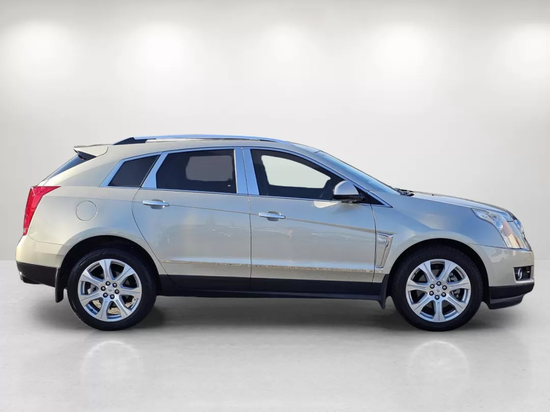 2016 /Shale with Brownstone accents Cadillac SRX Performance Collection (3GYFNCE37GS) with an Other engine, located at 3959 U.S. 80 W, Phenix City, AL, 36870, (334) 297-4885, 32.469296, -85.135185 - Looking for a vehicle that perfectly blends luxury and capability for your next adventure? The 2016 Cadillac SRX Performance Collection is the ideal SUV for those seeking comfort and style, whether you're navigating the bustling streets of Phenix City or heading out for a weekend getaway to Lake Har - Photo#4