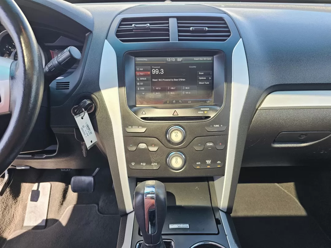 2014 Ford Explorer XLT (1FM5K7D84EG) with an Other engine, located at 7000 Northlake Connector, Columbus, GA, 31904, (706) 987-8085, 32.524975, -84.978134 - **Adventure Awaits: Your Perfect 2014 Ford Explorer XLT in Phenix City, AL!**<br /> <br /> Are you ready to elevate your family adventures or weekend getaways? Look no further than this stunning 2014 Ford Explorer XLT, a versatile SUV designed to cater to your active lifestyle. With an impressive bl - Photo#11