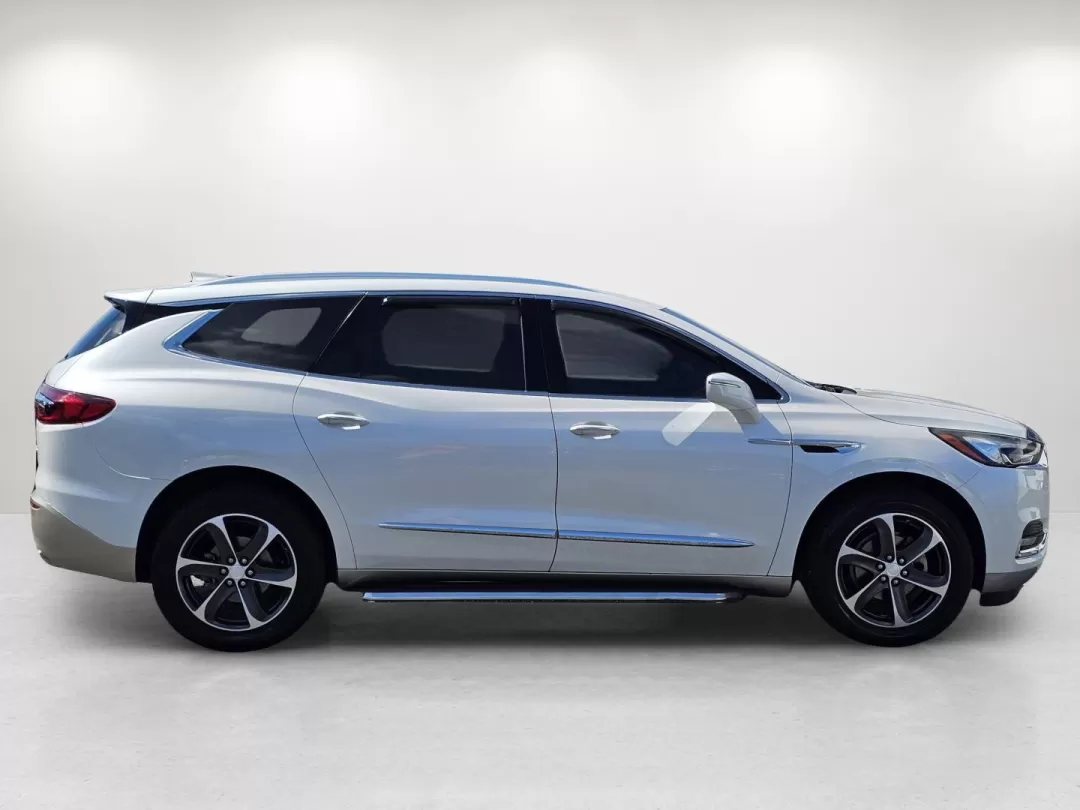 2018 /Dark Galvanized Buick Enclave Essence (5GAERBKW4JJ) with an Other engine, located at 3959 U.S. 80 W, Phenix City, AL, 36870, (334) 297-4885, 32.469296, -85.135185 - **Explore the Open Road in Style with the 2018 Buick Enclave Essence A Perfect Family SUV for Phenix City Adventures!**<br /> <br /> Are you searching for a versatile and stylish vehicle that can seamlessly accommodate your growing family while providing comfort and technology? Look no further than - Photo#4