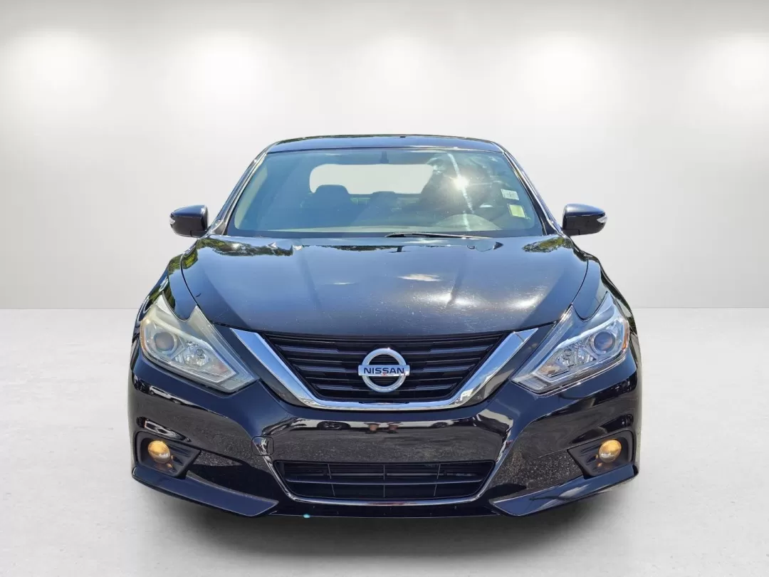 2017 /Charcoal Nissan Altima 2.5 SL (1N4AL3AP0HC) with an Other engine, located at 1430 Gateway Drive, Opelika, AL, 36801, (334) 239-0944, 32.637871, -85.409790 - 2017 Nissan Altima 2.5 SL - Photo#1