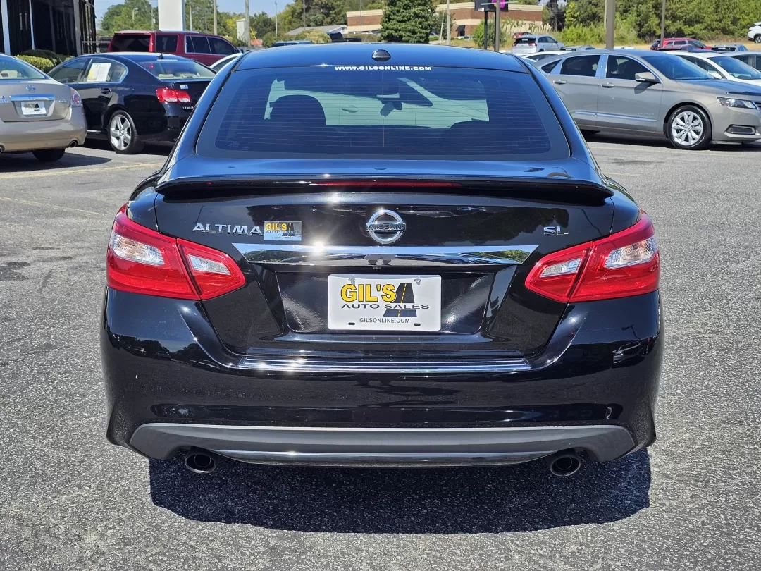2017 /Charcoal Nissan Altima 2.5 SL (1N4AL3AP0HC) with an Other engine, located at 3959 U.S. 80 W, Phenix City, AL, 36870, (334) 297-4885, 32.469296, -85.135185 - 2017 Nissan Altima 2.5 SL - Photo#5