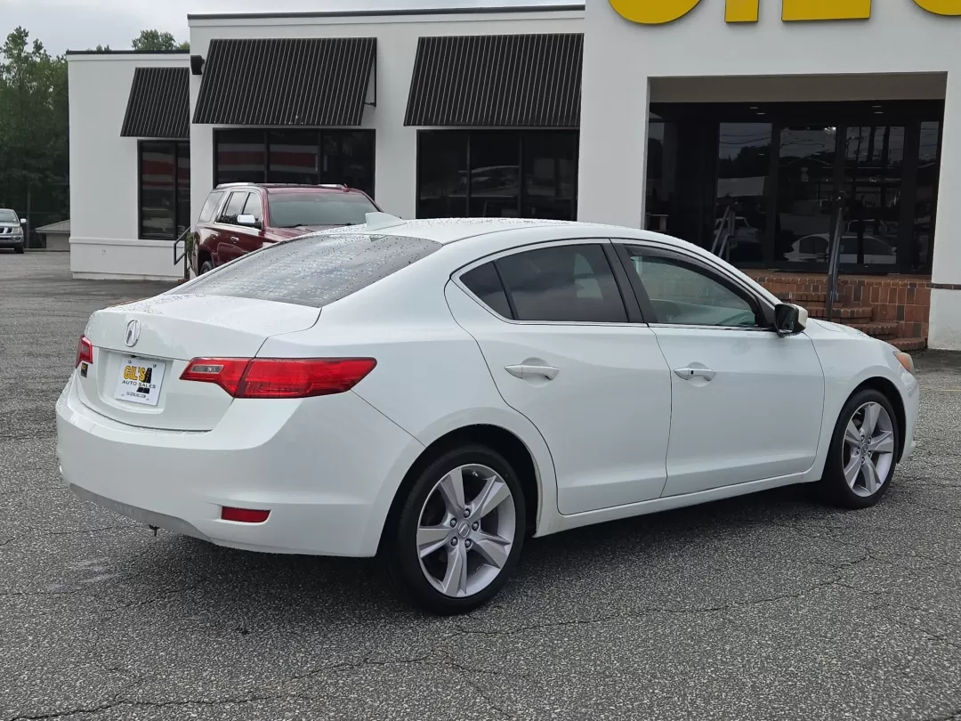 2015 Acura ILX (19VDE1F39FE) with an Other engine, located at 3959 U.S. 80 W, Phenix City, AL, 36870, (334) 297-4885, 32.469296, -85.135185 - **Discover Your Next Adventure with the 2015 Acura ILX at Gils Auto Phenix City**<br /> <br /> Are you searching for a vehicle that perfectly balances comfort, style, and practicality? Look no further than the 2015 Acura ILX, available now at Gils Auto in Phenix City, AL. This elegant sedan is not - Photo#5