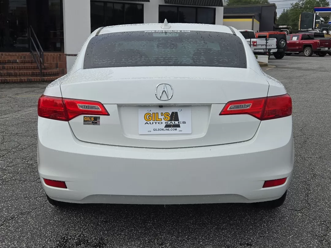 2015 Acura ILX (19VDE1F39FE) with an Other engine, located at 3959 U.S. 80 W, Phenix City, AL, 36870, (334) 297-4885, 32.469296, -85.135185 - **Discover Your Next Adventure with the 2015 Acura ILX at Gils Auto Phenix City**<br /> <br /> Are you searching for a vehicle that perfectly balances comfort, style, and practicality? Look no further than the 2015 Acura ILX, available now at Gils Auto in Phenix City, AL. This elegant sedan is not - Photo#6