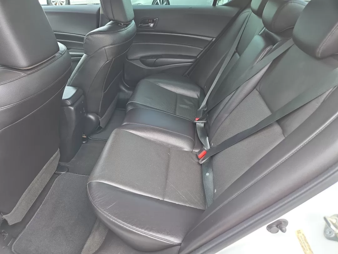 2015 Acura ILX (19VDE1F39FE) with an Other engine, located at 3959 U.S. 80 W, Phenix City, AL, 36870, (334) 297-4885, 32.469296, -85.135185 - **Discover Your Next Adventure with the 2015 Acura ILX at Gils Auto Phenix City**<br /> <br /> Are you searching for a vehicle that perfectly balances comfort, style, and practicality? Look no further than the 2015 Acura ILX, available now at Gils Auto in Phenix City, AL. This elegant sedan is not - Photo#12