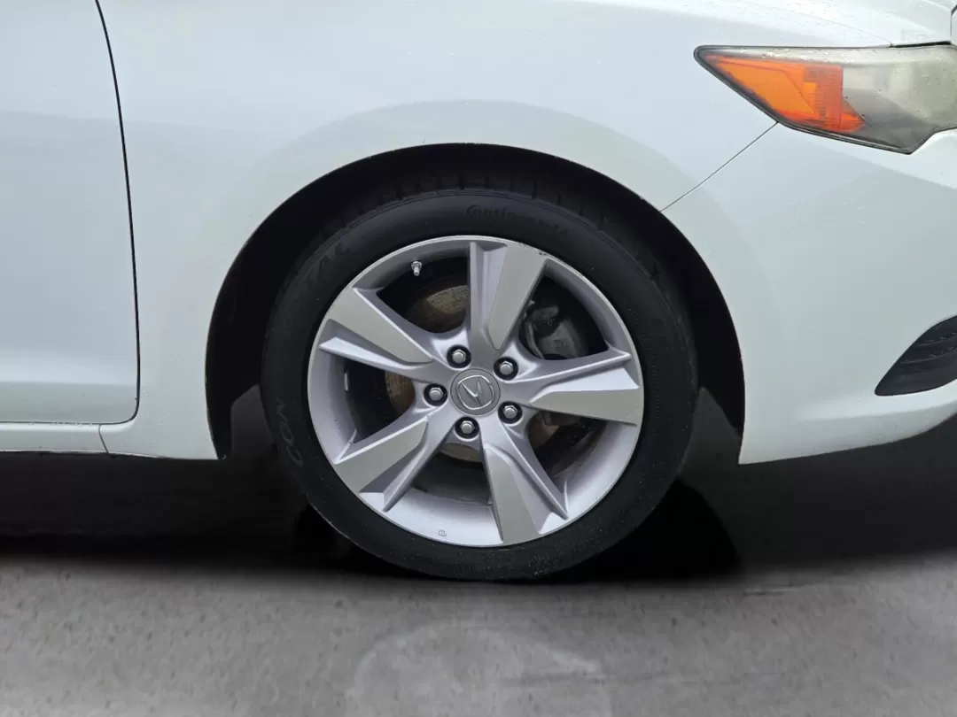 2015 Acura ILX (19VDE1F39FE) with an Other engine, located at 5115 14th Ave., Columbus, GA, 31904, (706) 323-0345, 32.511494, -84.971046 - 2015 Acura ILX - Photo#2