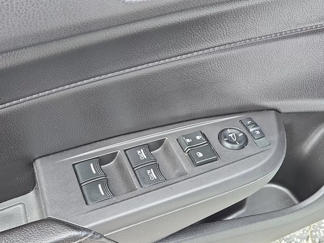 2015 Acura ILX (19VDE1F39FE) with an Other engine, located at 5115 14th Ave., Columbus, GA, 31904, (706) 323-0345, 32.511494, -84.971046 - 2015 Acura ILX - Photo#10
