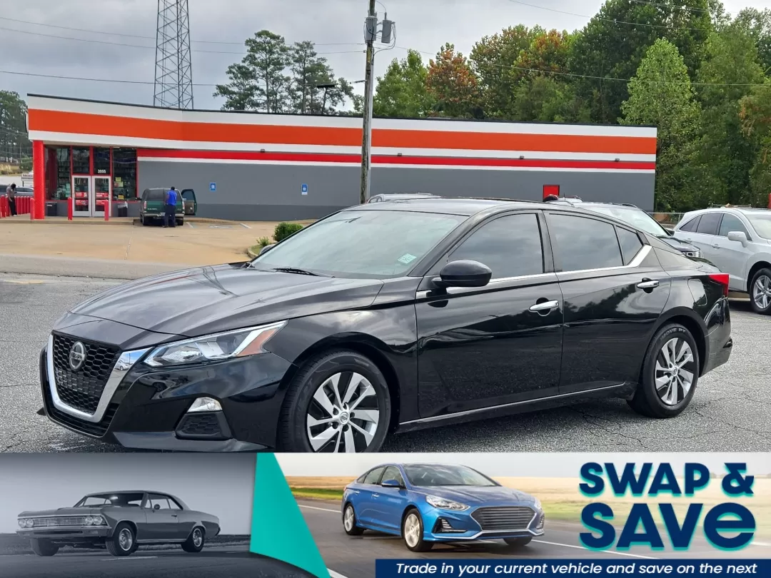 2020 /Charcoal Nissan Altima 2.5 S (1N4BL4BV2LC) with an Other engine, located at 3959 U.S. 80 W, Phenix City, AL, 36870, (334) 297-4885, 32.469296, -85.135185 - Discover the perfect blend of style, comfort, and reliability with the 2020 Nissan Altima 2.5 S, an ideal sedan for both daily commuters and growing families. This vehicle not only elevates your driving experience but also enhances your lifestyle with its impressive features and fuel efficiency. At - Photo#0
