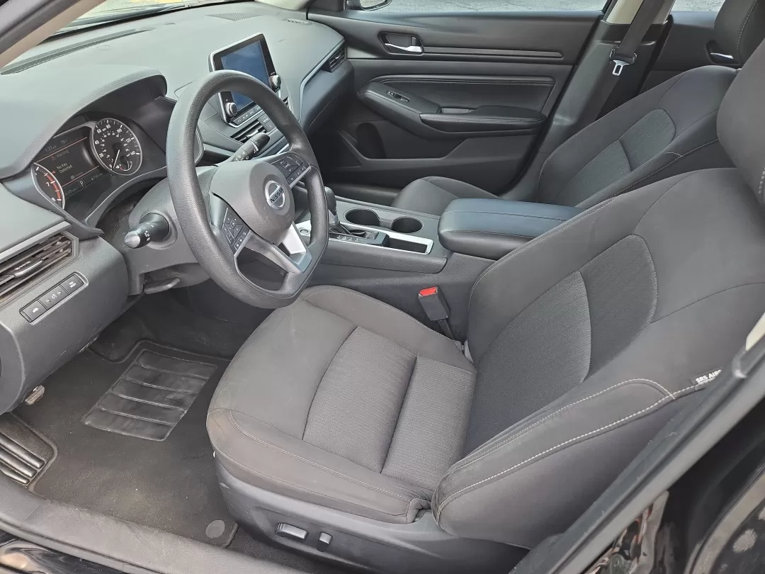 2020 /Charcoal Nissan Altima 2.5 S (1N4BL4BV2LC) with an Other engine, located at 3959 U.S. 80 W, Phenix City, AL, 36870, (334) 297-4885, 32.469296, -85.135185 - Discover the perfect blend of style, comfort, and reliability with the 2020 Nissan Altima 2.5 S, an ideal sedan for both daily commuters and growing families. This vehicle not only elevates your driving experience but also enhances your lifestyle with its impressive features and fuel efficiency. At - Photo#11
