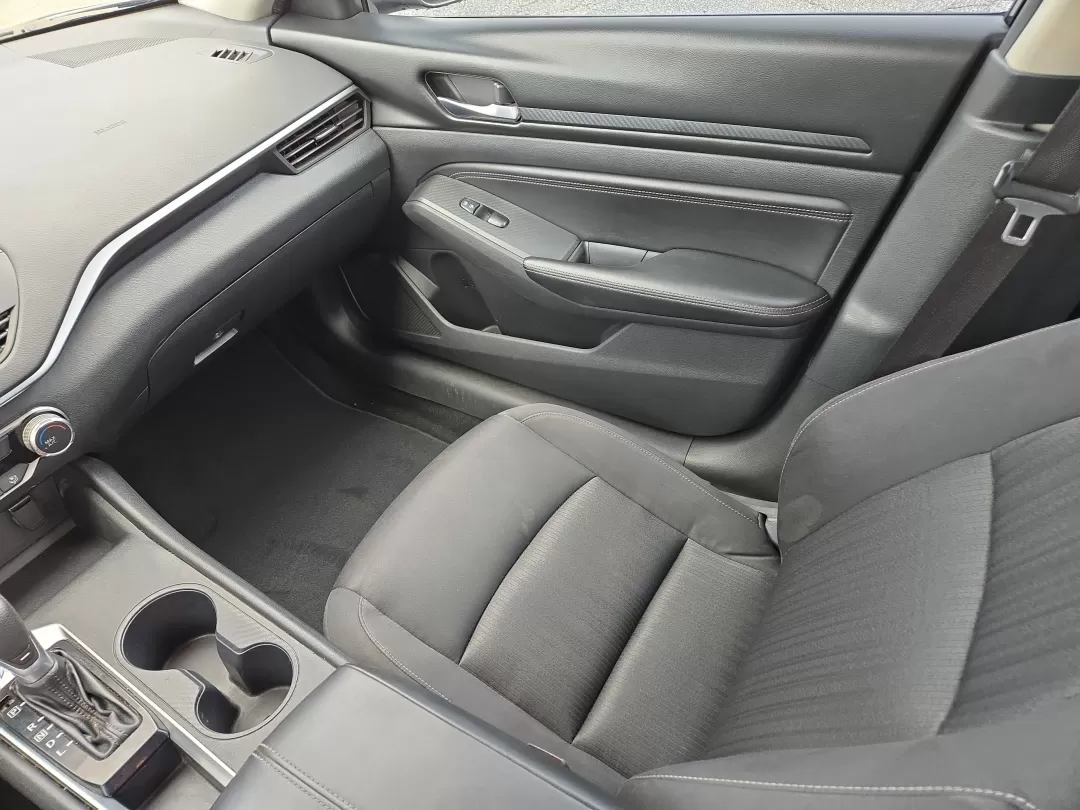 2020 /Charcoal Nissan Altima 2.5 S (1N4BL4BV2LC) with an Other engine, located at 3959 U.S. 80 W, Phenix City, AL, 36870, (334) 297-4885, 32.469296, -85.135185 - Discover the perfect blend of style, comfort, and reliability with the 2020 Nissan Altima 2.5 S, an ideal sedan for both daily commuters and growing families. This vehicle not only elevates your driving experience but also enhances your lifestyle with its impressive features and fuel efficiency. At - Photo#14