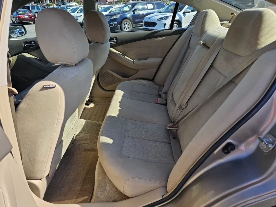 2011 /Blonde Nissan Altima 2.5 S (1N4AL2AP9BN) with an Other engine, located at 3959 U.S. 80 W, Phenix City, AL, 36870, (334) 297-4885, 32.469296, -85.135185 - 2011 Nissan Altima 2.5 S - Photo#14
