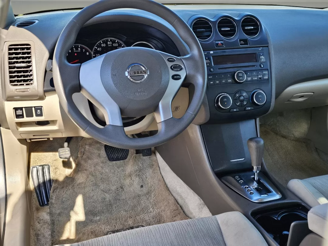 2011 /Blonde Nissan Altima 2.5 S (1N4AL2AP9BN) with an Other engine, located at 1430 Gateway Drive, Opelika, AL, 36801, (334) 239-0944, 32.637871, -85.409790 - 2011 Nissan Altima 2.5 S - Photo#15