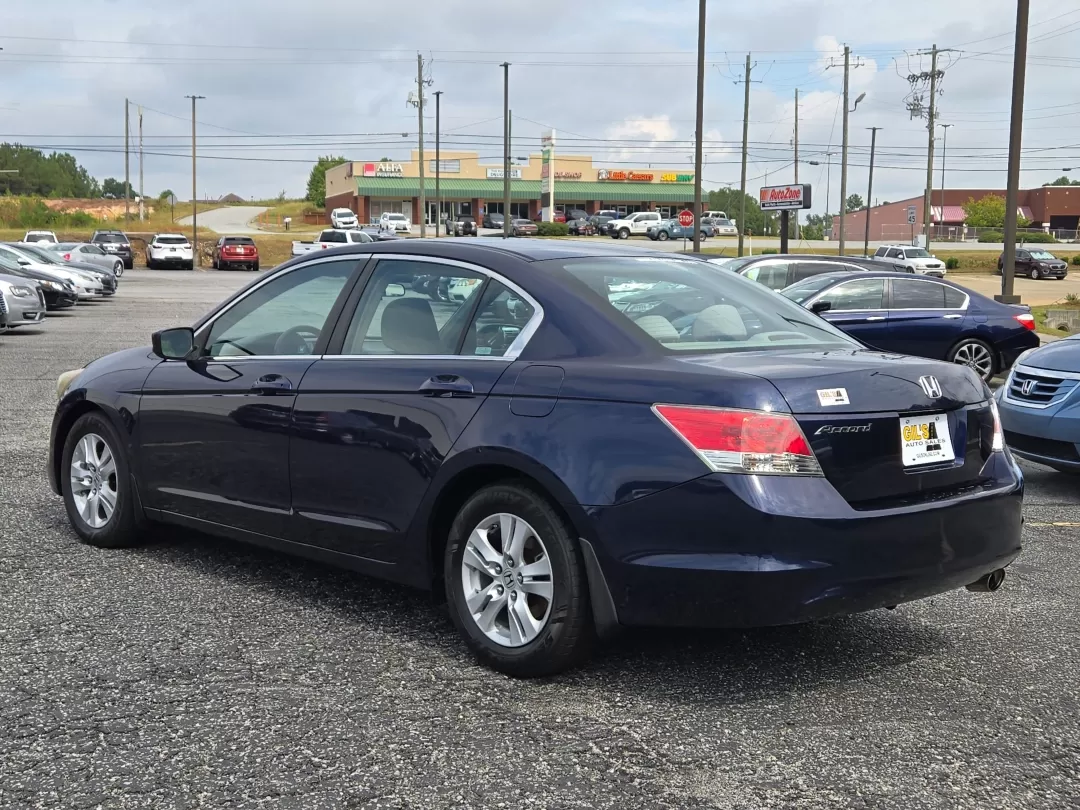 2009 Honda Accord Sdn LX-P (1HGCP264X9A) with an Other engine, located at 3959 U.S. 80 W, Phenix City, AL, 36870, (334) 297-4885, 32.469296, -85.135185 - Are you in the market for a reliable sedan that perfectly balances comfort, style, and functionality? Look no further than the 2009 Honda Accord LX-P, available now at Gils Auto in Phenix City, AL! This versatile vehicle is ideal for daily commuters, growing families, or anyone who enjoys weekend ad - Photo#7