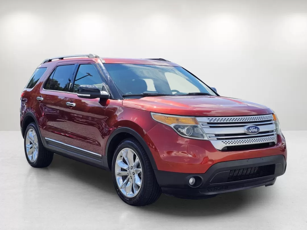 2014 Ford Explorer XLT (1FM5K7D8XEG) with an Other engine, located at 1430 Gateway Drive, Opelika, AL, 36801, (334) 239-0944, 32.637871, -85.409790 - 2014 Ford Explorer XLT - Photo#2