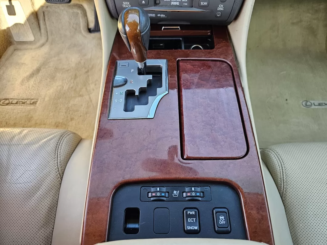 2008 Lexus GS 350 (JTHBE96S280) with an Other engine, located at 3959 U.S. 80 W, Phenix City, AL, 36870, (334) 297-4885, 32.469296, -85.135185 - 2008 Lexus GS 350 - Photo#12