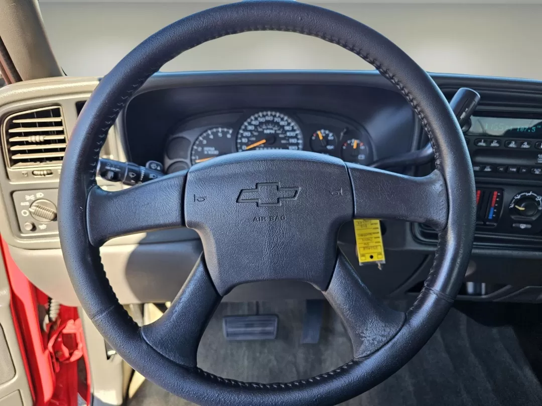 2006 /Dark Charcoal Chevrolet Silverado 1500 LT1 (1GCEC19V66Z) with an Other engine, located at 521 Old Farm Lane Rd, Prattville, AL, 36066, (334) 325-1505, 32.482460, -86.416367 - **Unleash Your Adventurous Spirit with the 2006 Chevrolet Silverado 1500 LT1!** <br /> <br /> Are you looking for a rugged and reliable pickup that's perfect for both work and play? Look no further than this stunning **2006 Chevrolet Silverado 1500 LT1**, available now at Gils Auto in Prattville, AL - Photo#11