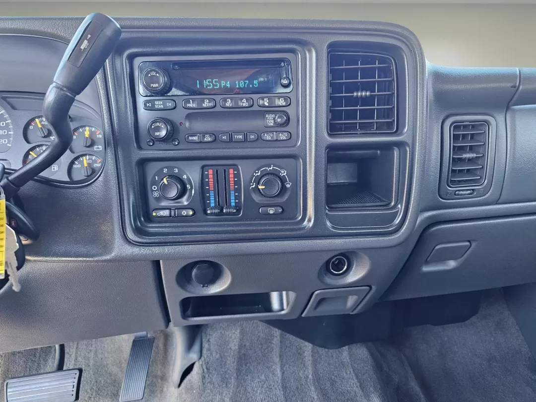2006 /Dark Charcoal Chevrolet Silverado 1500 LT1 (1GCEC19V66Z) with an Other engine, located at 521 Old Farm Lane Rd, Prattville, AL, 36066, (334) 325-1505, 32.482460, -86.416367 - **Unleash Your Adventurous Spirit with the 2006 Chevrolet Silverado 1500 LT1!** <br /> <br /> Are you looking for a rugged and reliable pickup that's perfect for both work and play? Look no further than this stunning **2006 Chevrolet Silverado 1500 LT1**, available now at Gils Auto in Prattville, AL - Photo#13