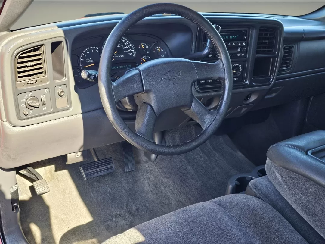 2006 /Dark Charcoal Chevrolet Silverado 1500 LT1 (1GCEC19V66Z) with an Other engine, located at 521 Old Farm Lane Rd, Prattville, AL, 36066, (334) 325-1505, 32.482460, -86.416367 - **Unleash Your Adventurous Spirit with the 2006 Chevrolet Silverado 1500 LT1!** <br /> <br /> Are you looking for a rugged and reliable pickup that's perfect for both work and play? Look no further than this stunning **2006 Chevrolet Silverado 1500 LT1**, available now at Gils Auto in Prattville, AL - Photo#16
