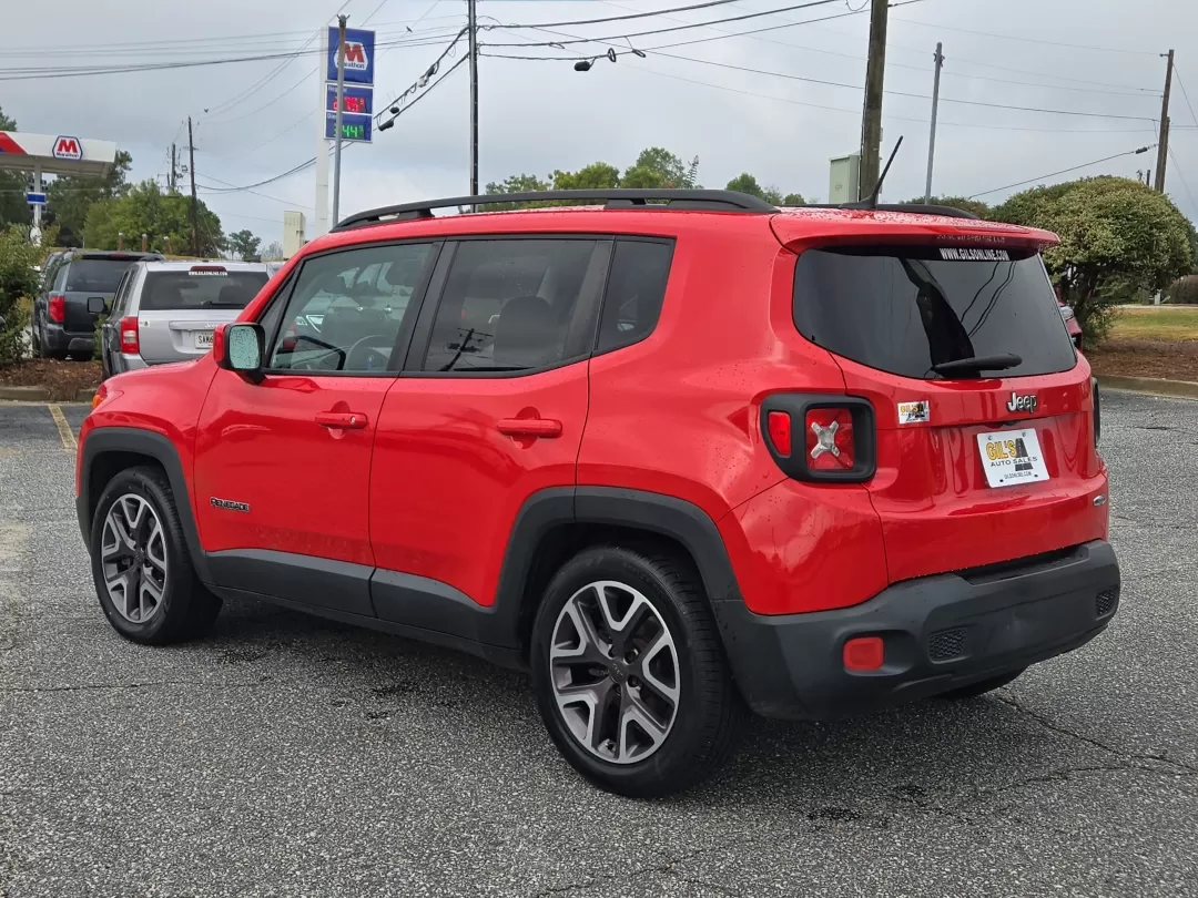 2015 /Black Jeep Renegade Latitude (ZACCJABT9FP) with an Other engine, located at 3959 U.S. 80 W, Phenix City, AL, 36870, (334) 297-4885, 32.469296, -85.135185 - Elevate your daily commute or weekend getaways with the versatile 2015 Jeep Renegade Latitude, now available at Gils Auto in Phenix City, AL. This sporty crossover is designed to seamlessly integrate into your active lifestyle, whether you're navigating city streets or exploring scenic backroads. Wi - Photo#7