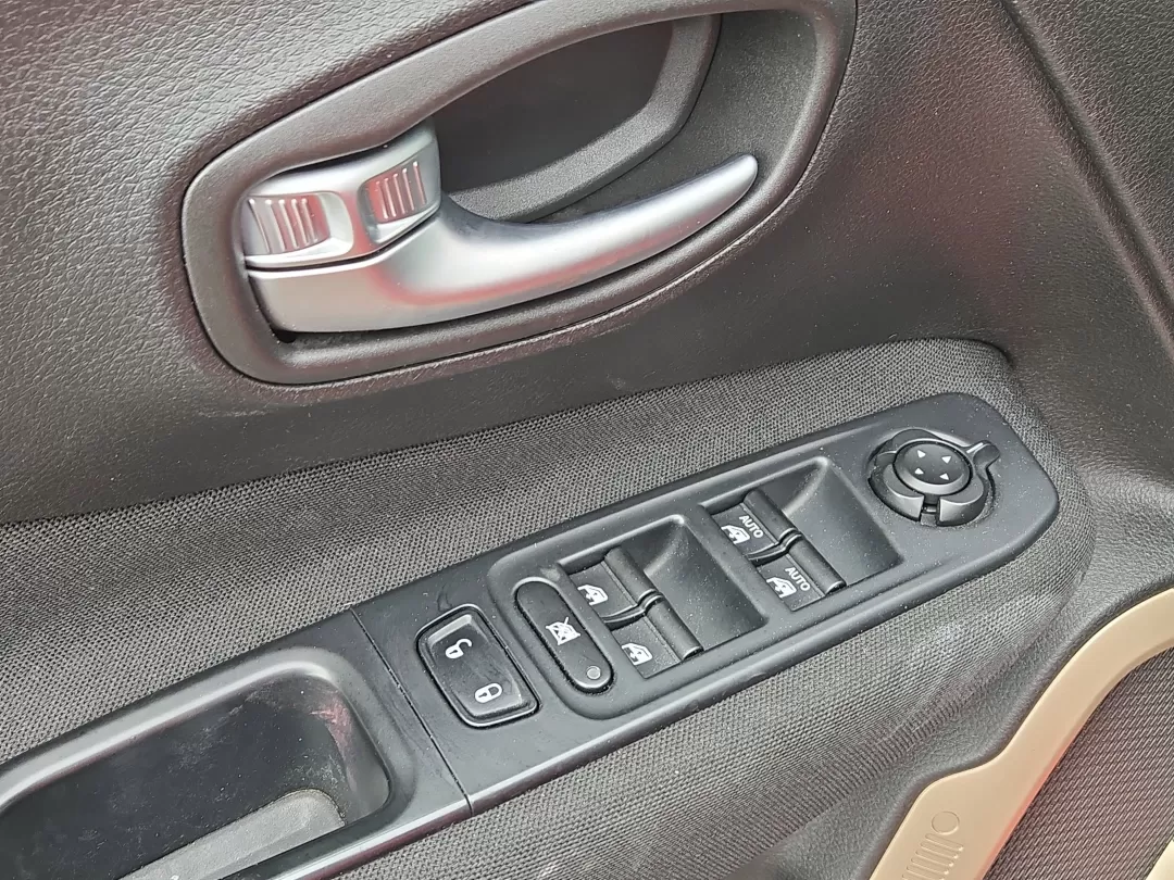 2015 /Black Jeep Renegade Latitude (ZACCJABT9FP) with an Other engine, located at 3959 U.S. 80 W, Phenix City, AL, 36870, (334) 297-4885, 32.469296, -85.135185 - Elevate your daily commute or weekend getaways with the versatile 2015 Jeep Renegade Latitude, now available at Gils Auto in Phenix City, AL. This sporty crossover is designed to seamlessly integrate into your active lifestyle, whether you're navigating city streets or exploring scenic backroads. Wi - Photo#10