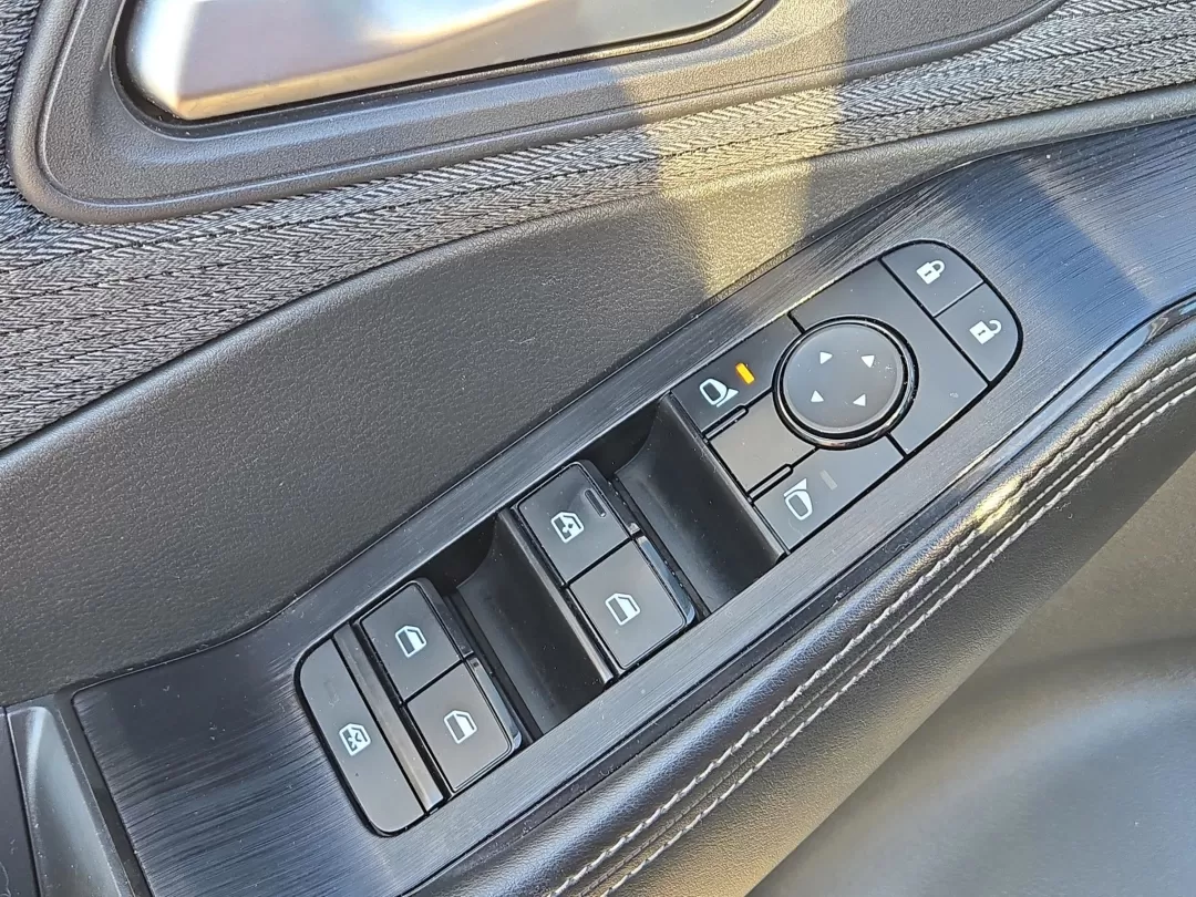 2022 /Charcoal Nissan Rogue SV (5N1BT3BB5NC) with an Other engine, located at 5115 14th Ave., Columbus, GA, 31904, (706) 323-0345, 32.511494, -84.971046 - Are you ready to elevate your daily commute or embark on unforgettable weekend adventures? This 2022 Nissan Rogue SV is the perfect blend of comfort, style, and functionality, ready to take you wherever life leads you. With a spacious interior and advanced safety features, it's ideal for growing fam - Photo#10