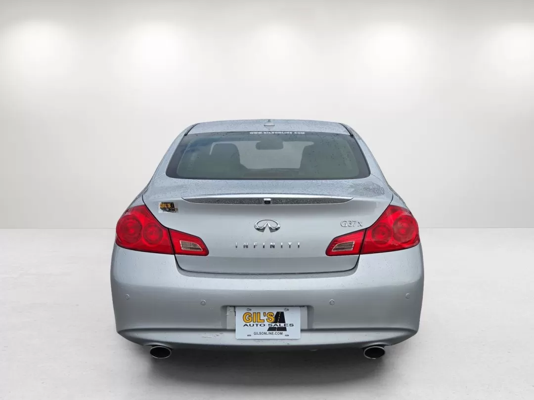 2013 /Graphite Infiniti G37 Sedan x (JN1CV6AR5DM) with an Other engine, located at 5115 14th Ave., Columbus, GA, 31904, (706) 323-0345, 32.511494, -84.971046 - **Elevate Your Daily Drive with the 2013 Infiniti G37 Sedan from Gils Auto - Phenix City!**<br /> <br /> Imagine cruising through the picturesque streets of Phenix City, AL, in a refined sedan that combines luxury with performance. Whether you're commuting to work, running errands around town, or em - Photo#6