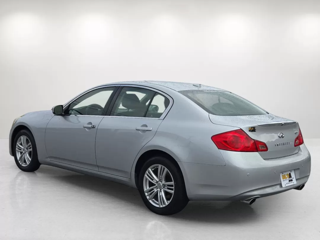 2013 /Graphite Infiniti G37 Sedan x (JN1CV6AR5DM) with an Other engine, located at 5115 14th Ave., Columbus, GA, 31904, (706) 323-0345, 32.511494, -84.971046 - **Elevate Your Daily Drive with the 2013 Infiniti G37 Sedan from Gils Auto - Phenix City!**<br /> <br /> Imagine cruising through the picturesque streets of Phenix City, AL, in a refined sedan that combines luxury with performance. Whether you're commuting to work, running errands around town, or em - Photo#7