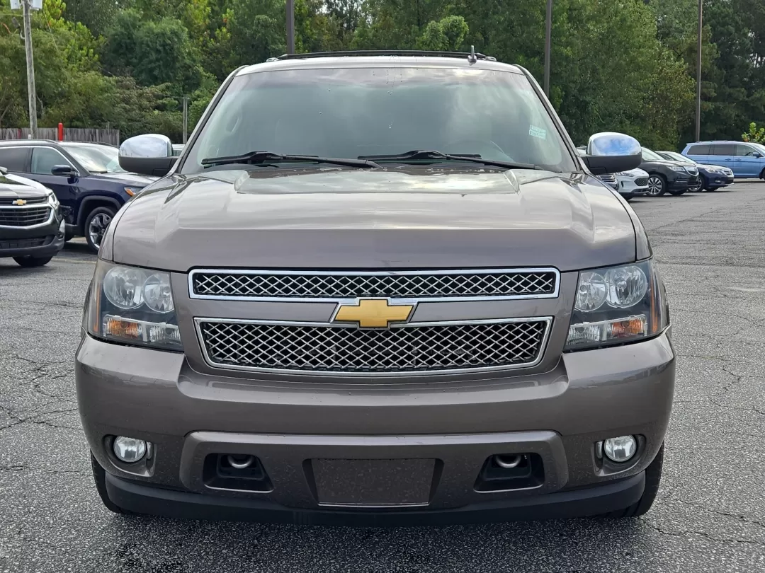2014 /Light Cashmere/Dark Cashmere Chevrolet Tahoe LT (1GNSCBE07ER) with an Other engine, located at 3959 U.S. 80 W, Phenix City, AL, 36870, (334) 297-4885, 32.469296, -85.135185 - ### Embrace Adventure with the 2014 Chevrolet Tahoe LT at Gils Auto!<br /> <br /> Are you ready to elevate your driving experience? Whether you're carting the kids to school, embarking on weekend getaways, or simply cruising through Phenix City, the 2014 Chevrolet Tahoe LT is the perfect companion f - Photo#1