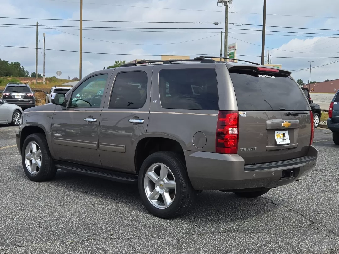 2014 /Light Cashmere/Dark Cashmere Chevrolet Tahoe LT (1GNSCBE07ER) with an Other engine, located at 3959 U.S. 80 W, Phenix City, AL, 36870, (334) 297-4885, 32.469296, -85.135185 - ### Embrace Adventure with the 2014 Chevrolet Tahoe LT at Gils Auto!<br /> <br /> Are you ready to elevate your driving experience? Whether you're carting the kids to school, embarking on weekend getaways, or simply cruising through Phenix City, the 2014 Chevrolet Tahoe LT is the perfect companion f - Photo#7