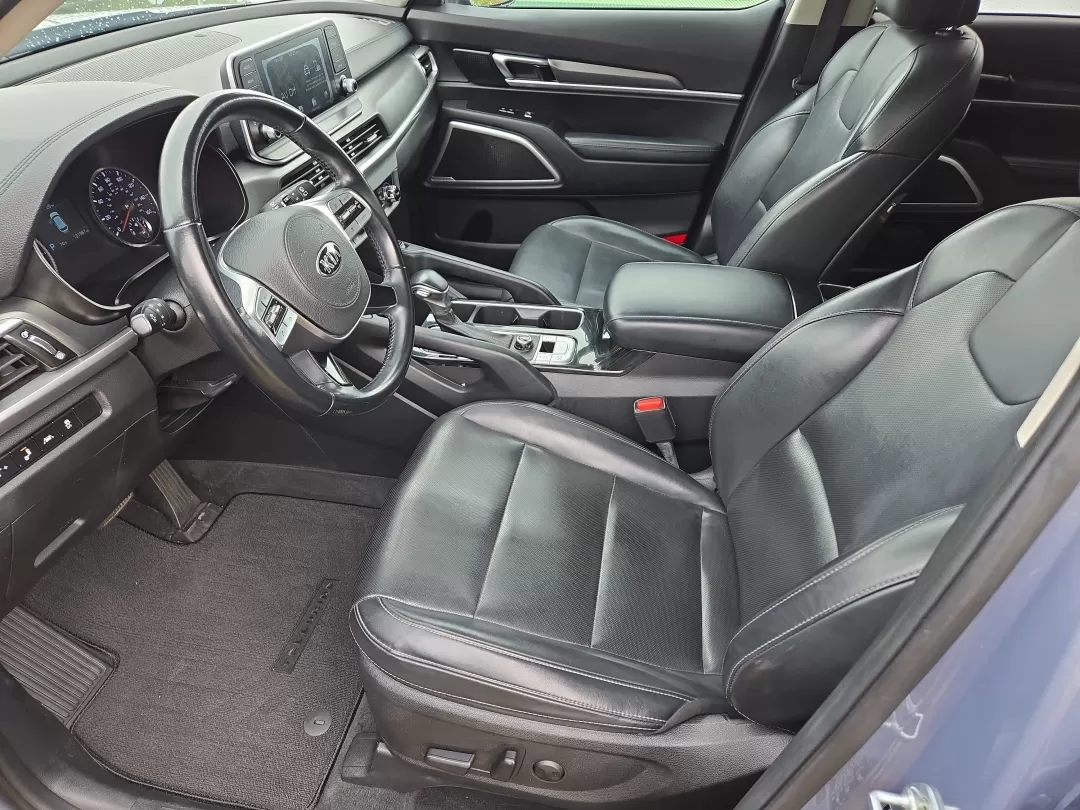 2020 /Black Kia Telluride S (5XYP64HC7LG) with an Other engine, located at 3959 U.S. 80 W, Phenix City, AL, 36870, (334) 297-4885, 32.469296, -85.135185 - Are you ready to elevate your family adventures or streamline your daily commute? Look no further than this impressive 2020 Kia Telluride S, available now at Gils Auto in Phenix City, AL. With its spacious 8-passenger seating and versatile features, this SUV is perfect for growing families, weekend - Photo#11