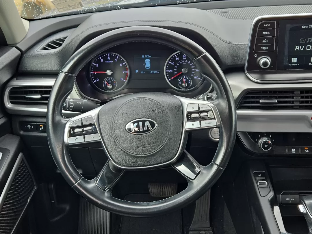 2020 /Black Kia Telluride S (5XYP64HC7LG) with an Other engine, located at 3959 U.S. 80 W, Phenix City, AL, 36870, (334) 297-4885, 32.469296, -85.135185 - Are you ready to elevate your family adventures or streamline your daily commute? Look no further than this impressive 2020 Kia Telluride S, available now at Gils Auto in Phenix City, AL. With its spacious 8-passenger seating and versatile features, this SUV is perfect for growing families, weekend - Photo#15