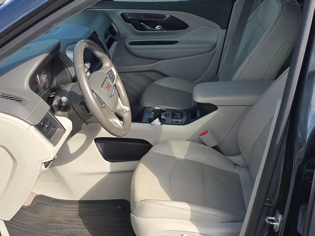 2018 /Light Platinum/Taupe GMC Terrain Denali (3GKALSEX4JL) with an Other engine, located at 3959 U.S. 80 W, Phenix City, AL, 36870, (334) 297-4885, 32.469296, -85.135185 - 2018 GMC Terrain Denali - Photo#12