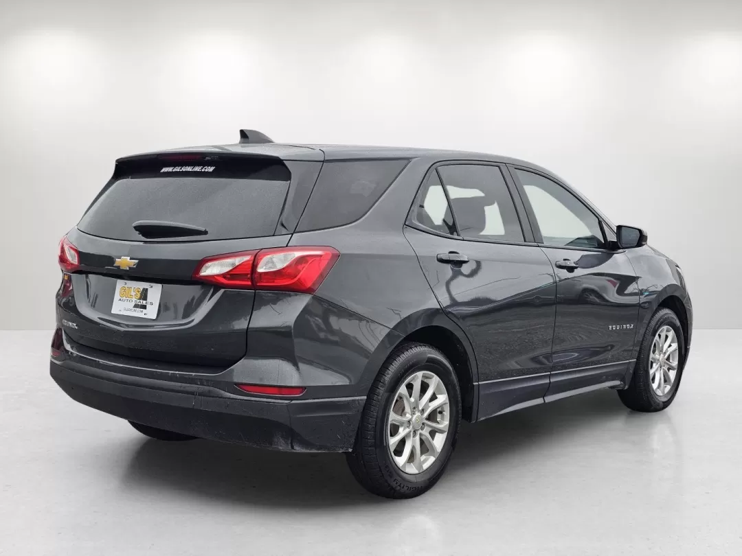 2020 /Medium Ash Gray Chevrolet Equinox LS (2GNAXHEV7L6) with an Other engine, located at 1430 Gateway Drive, Opelika, AL, 36801, (334) 239-0944, 32.637871, -85.409790 - 2020 Chevrolet Equinox LS - Photo#4