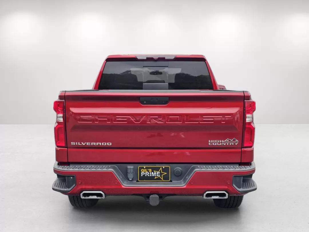2022 /Jet Black Chevrolet Silverado 1500 LTD High Country (1GCUYHEL5NZ) with an Other engine, located at 804 22nd Ave, Phenix City, AL, 36870, (334) 297-1860, 32.484749, -85.024475 - **Elevate Your Adventures with the 2022 Chevrolet Silverado 1500 LTD High Country!**<br /> <br /> Are you ready to take your outdoor adventures and daily drives to the next level? The 2022 Chevrolet Silverado 1500 LTD High Country, available at Gils Auto in Phenix City, AL, is the perfect companion - Photo#5