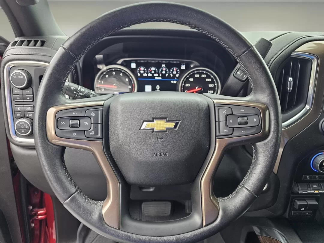 2022 /Jet Black Chevrolet Silverado 1500 LTD High Country (1GCUYHEL5NZ) with an Other engine, located at 804 22nd Ave, Phenix City, AL, 36870, (334) 297-1860, 32.484749, -85.024475 - **Elevate Your Adventures with the 2022 Chevrolet Silverado 1500 LTD High Country!**<br /> <br /> Are you ready to take your outdoor adventures and daily drives to the next level? The 2022 Chevrolet Silverado 1500 LTD High Country, available at Gils Auto in Phenix City, AL, is the perfect companion - Photo#10