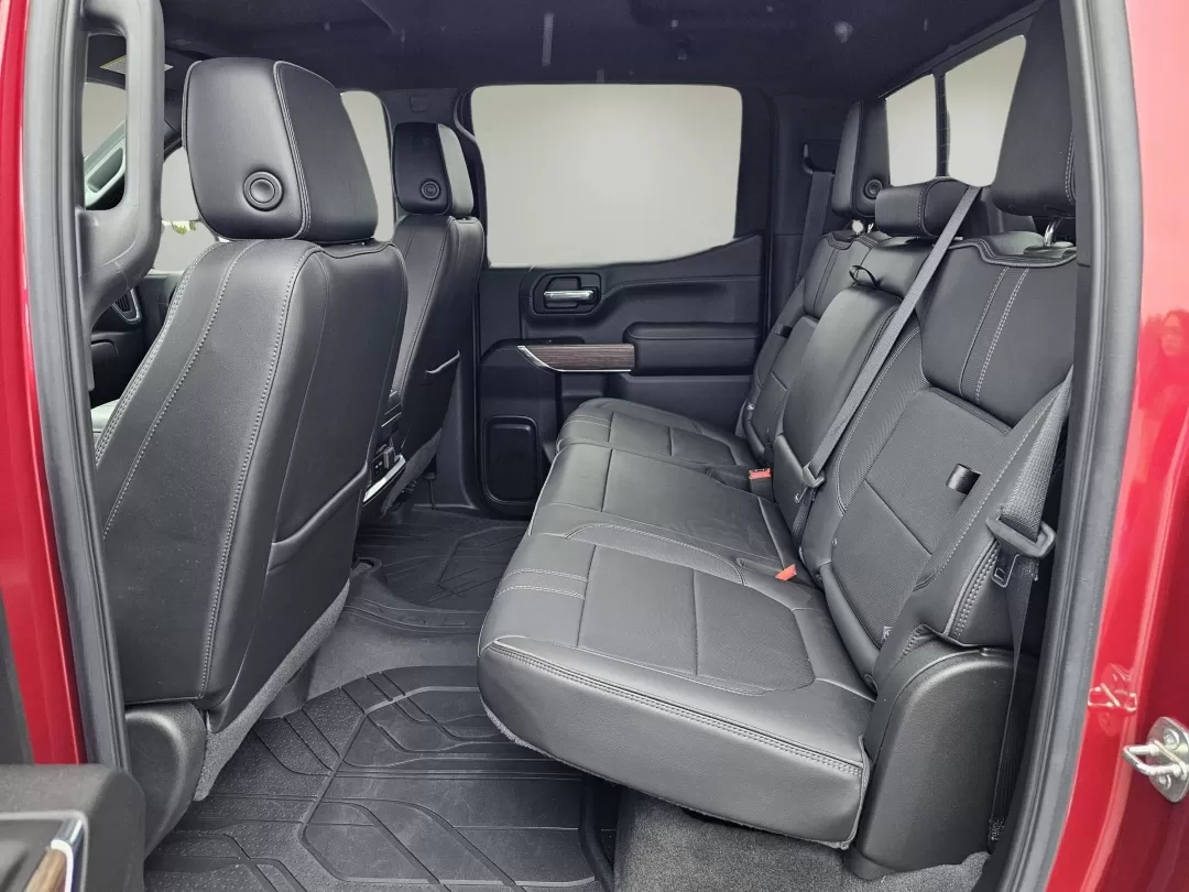 2022 /Jet Black Chevrolet Silverado 1500 LTD High Country (1GCUYHEL5NZ) with an Other engine, located at 804 22nd Ave, Phenix City, AL, 36870, (334) 297-1860, 32.484749, -85.024475 - **Elevate Your Adventures with the 2022 Chevrolet Silverado 1500 LTD High Country!**<br /> <br /> Are you ready to take your outdoor adventures and daily drives to the next level? The 2022 Chevrolet Silverado 1500 LTD High Country, available at Gils Auto in Phenix City, AL, is the perfect companion - Photo#14